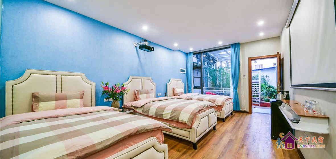 南门三号院园景阳台三人间