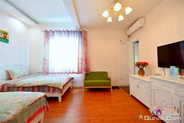 南门一号院温馨标准间