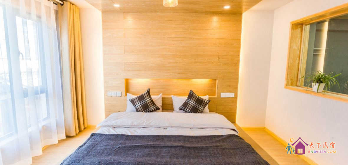 格调设计大床房