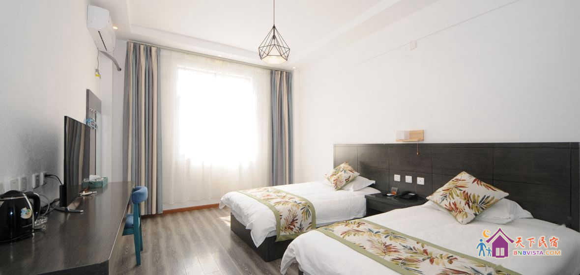 特惠舒适山景双人间