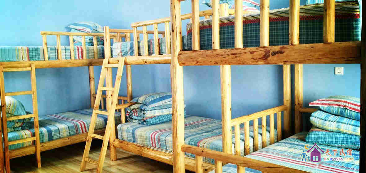 男女八人床位房