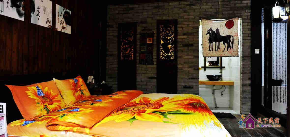 阖家欢乐-木质福居大套房