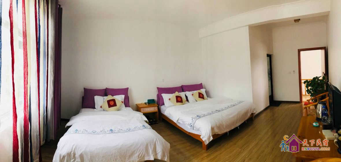 苍山景观温馨家庭间