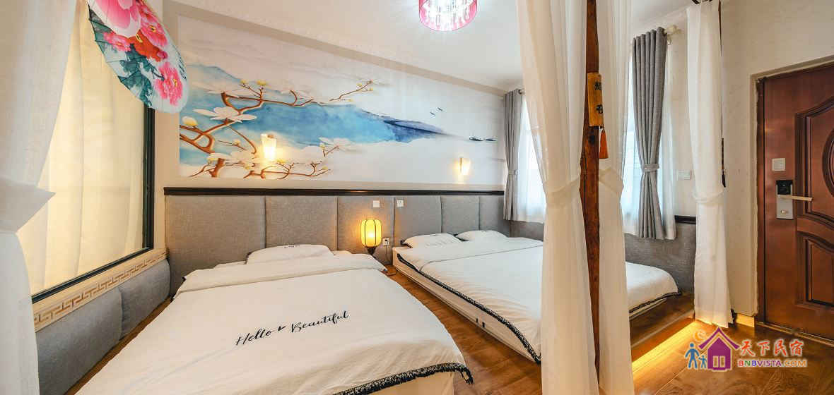 温馨亲子家庭房