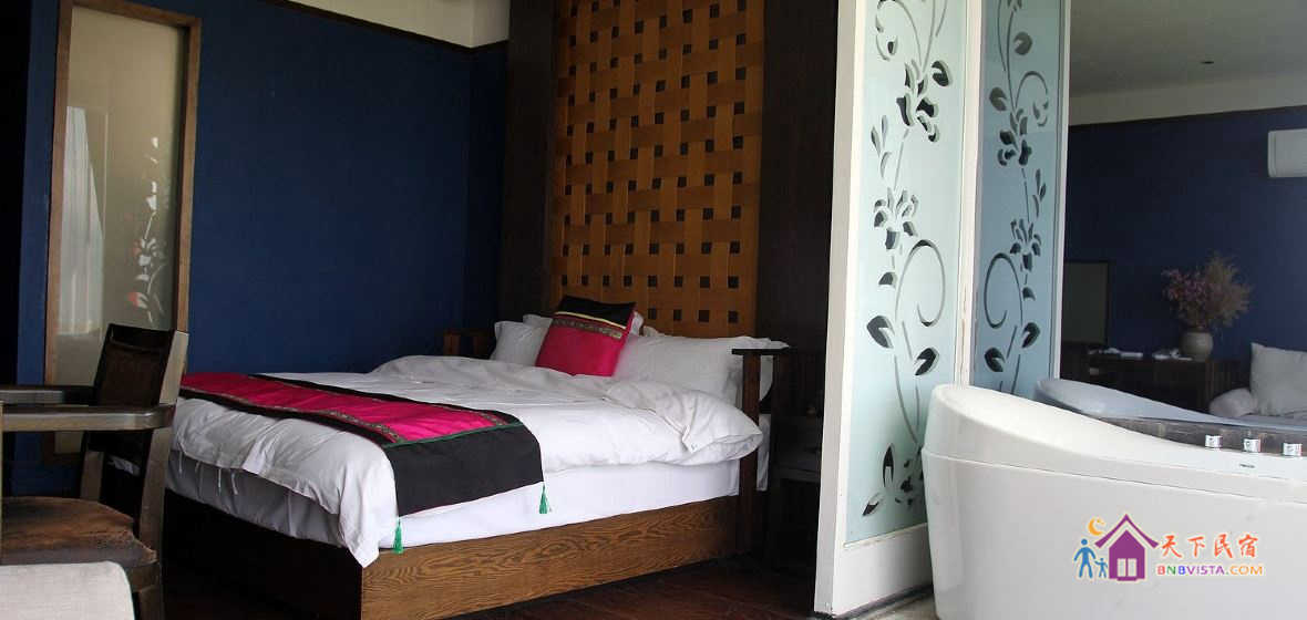 蓝色风情海景房