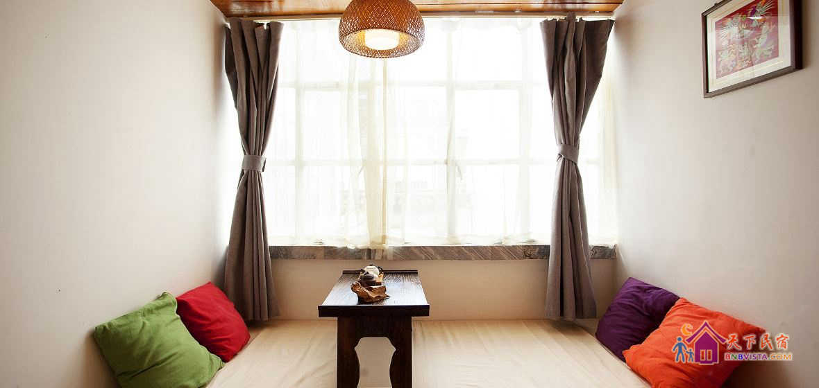 繁缕豪华大床房