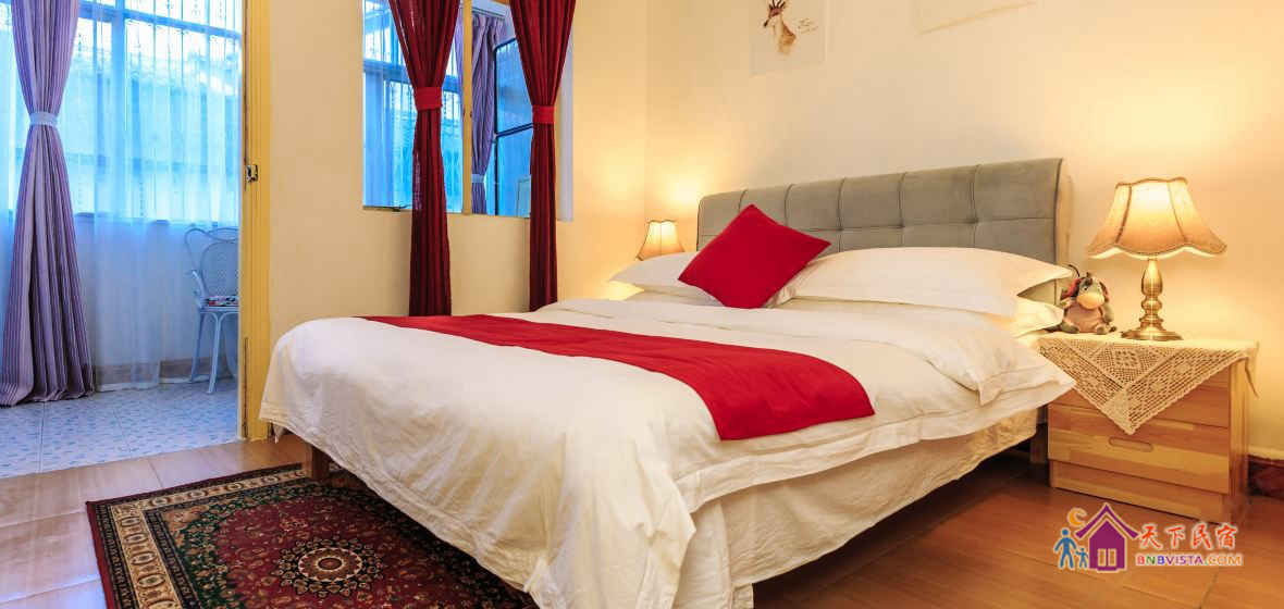 三室精装美式公寓