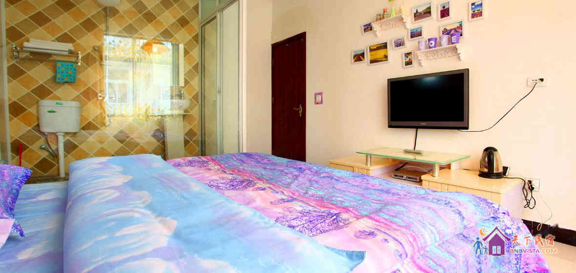 紫色情结大床房