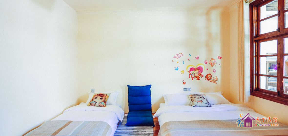 和风榻榻米家庭房