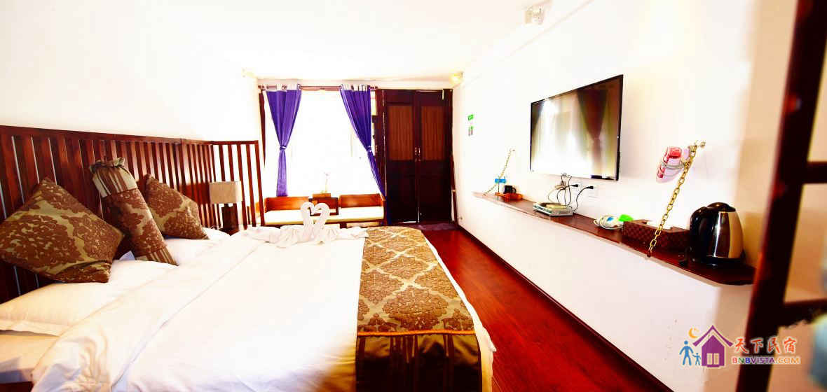 七彩人生大床房