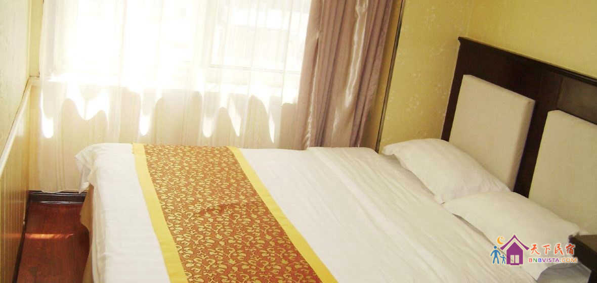 普通大床房