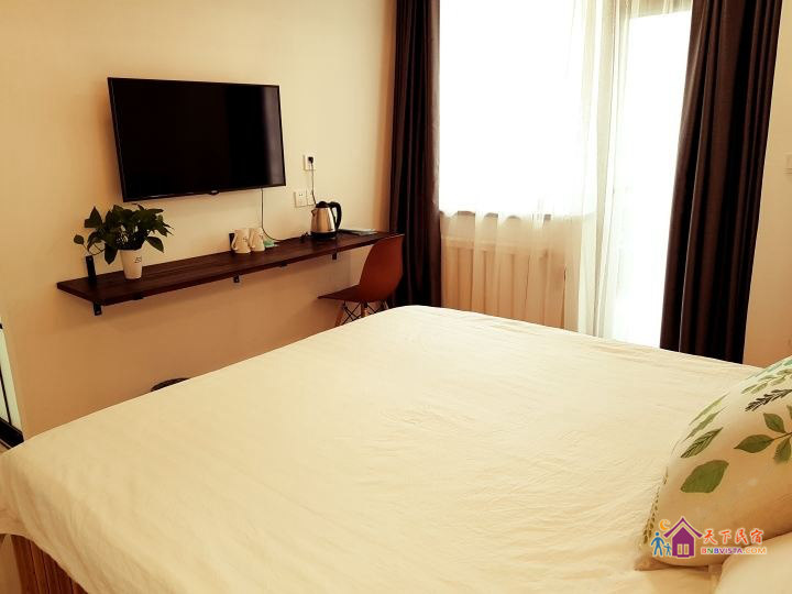 美式Loft复式户外阳台家庭双大床房