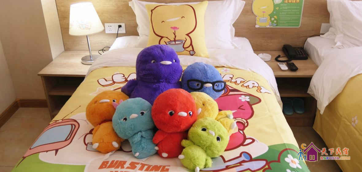 小鸡彩虹·酷芽亲子房