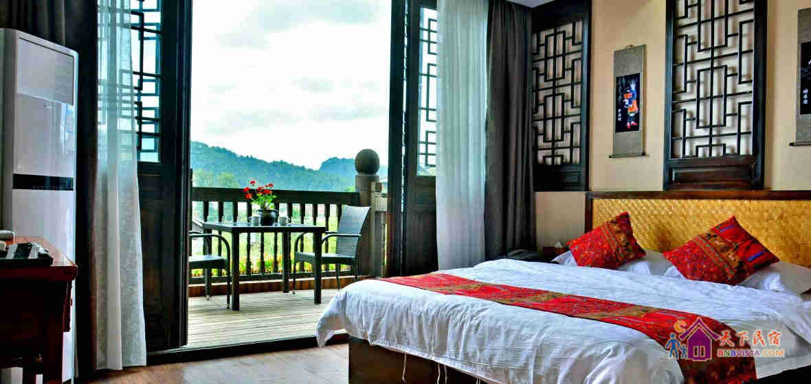 阳台大床房
