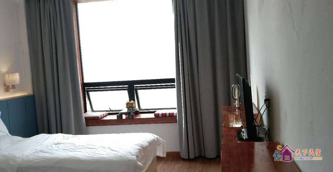 雪山观景标准间