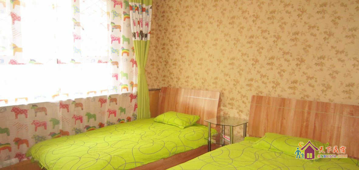 女生二人间(床位)