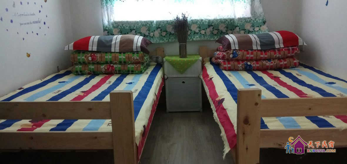 舒适双人间(公共卫浴)(床位)