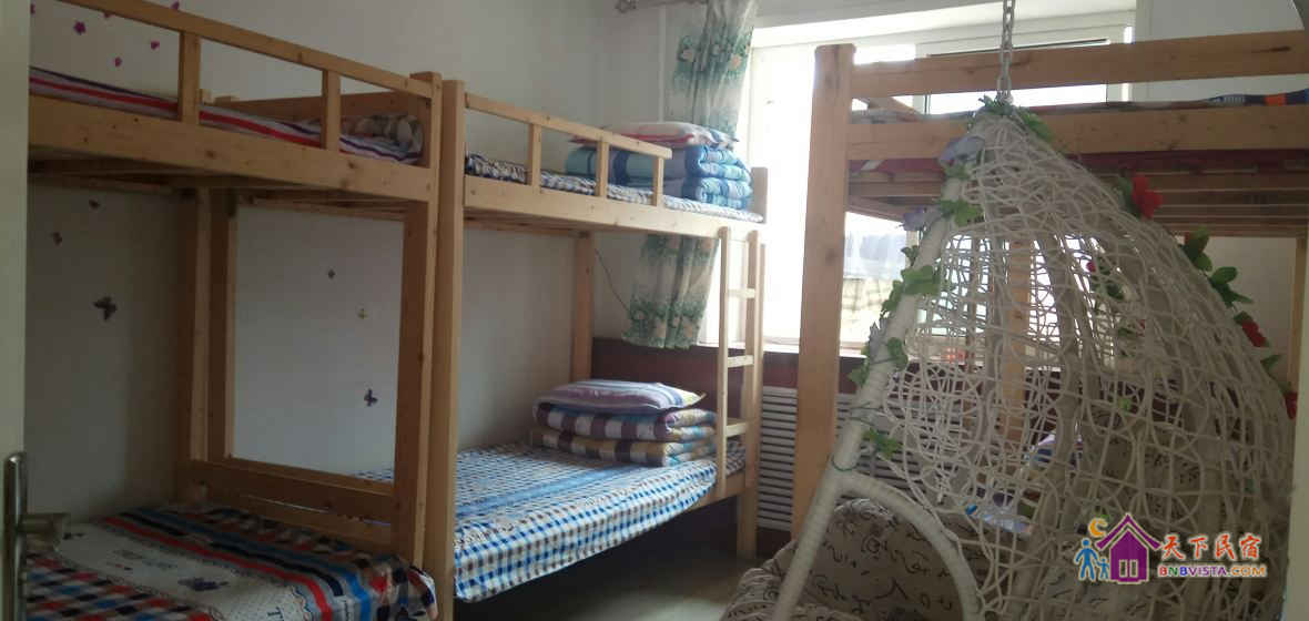 女生六人间(床位)