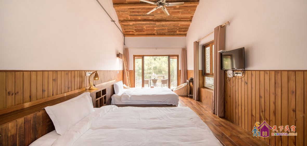 汪字露台双床景观房