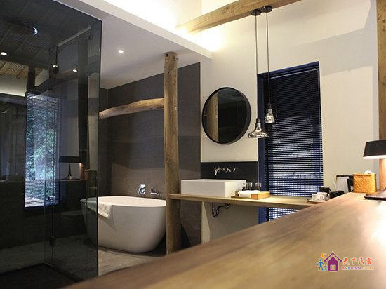 水院一花开地台榻榻米