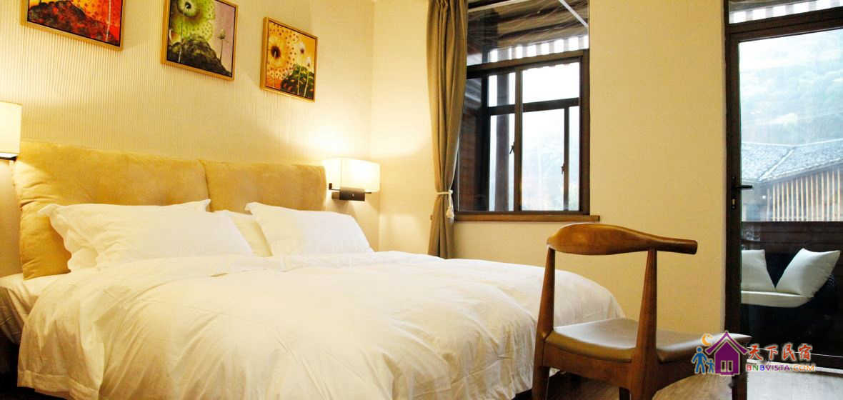 温馨山景景观大床房