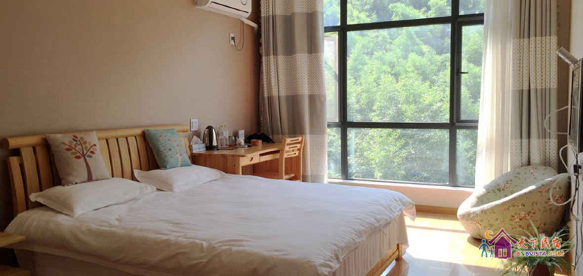 乐天(精致大床房)