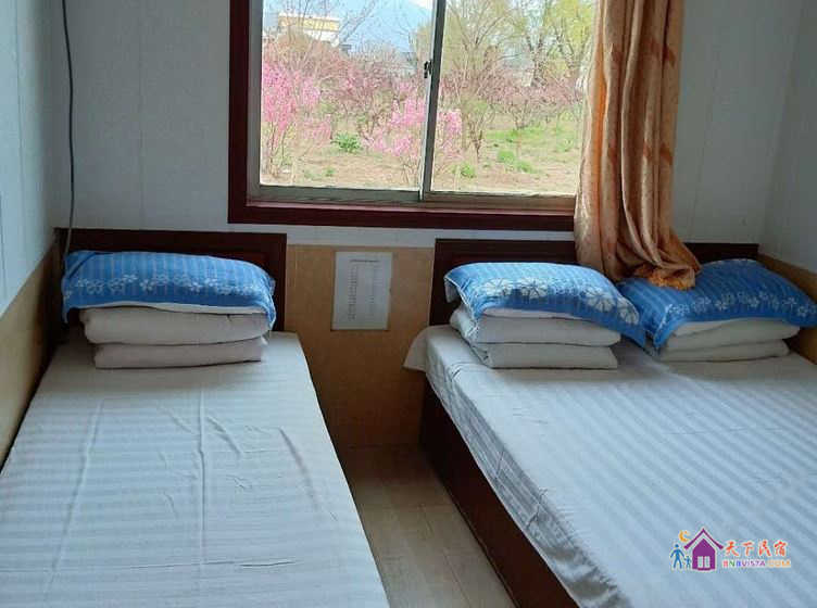 十二室四床房(无窗)
