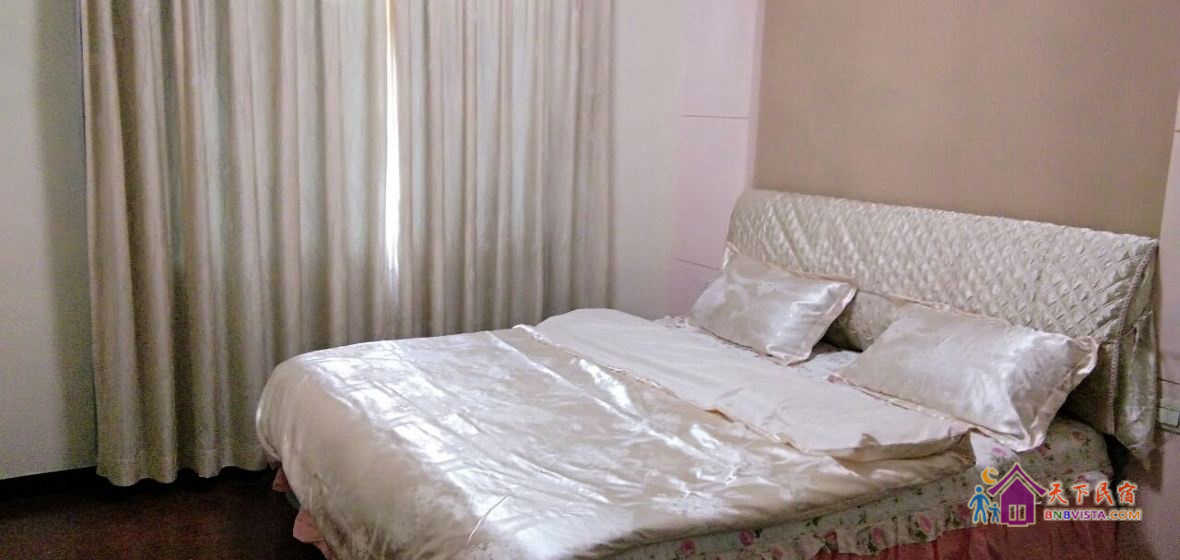 双人房(公共卫浴)