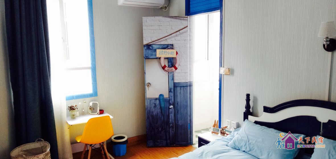 绿野仙踪大床房(公共卫浴)