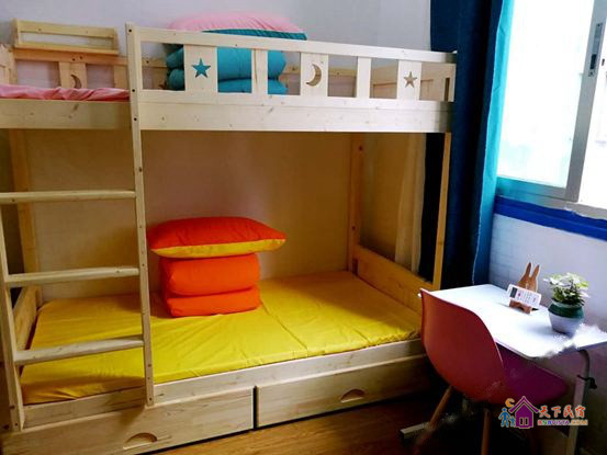 倾国倾城六人房(床位)(公共卫浴)