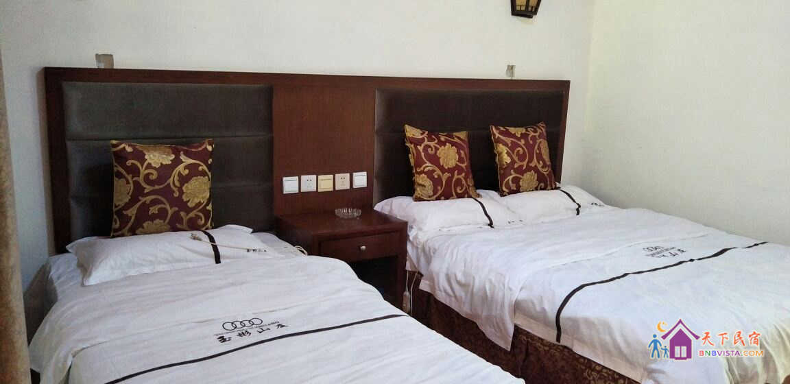 豪华家庭三人间