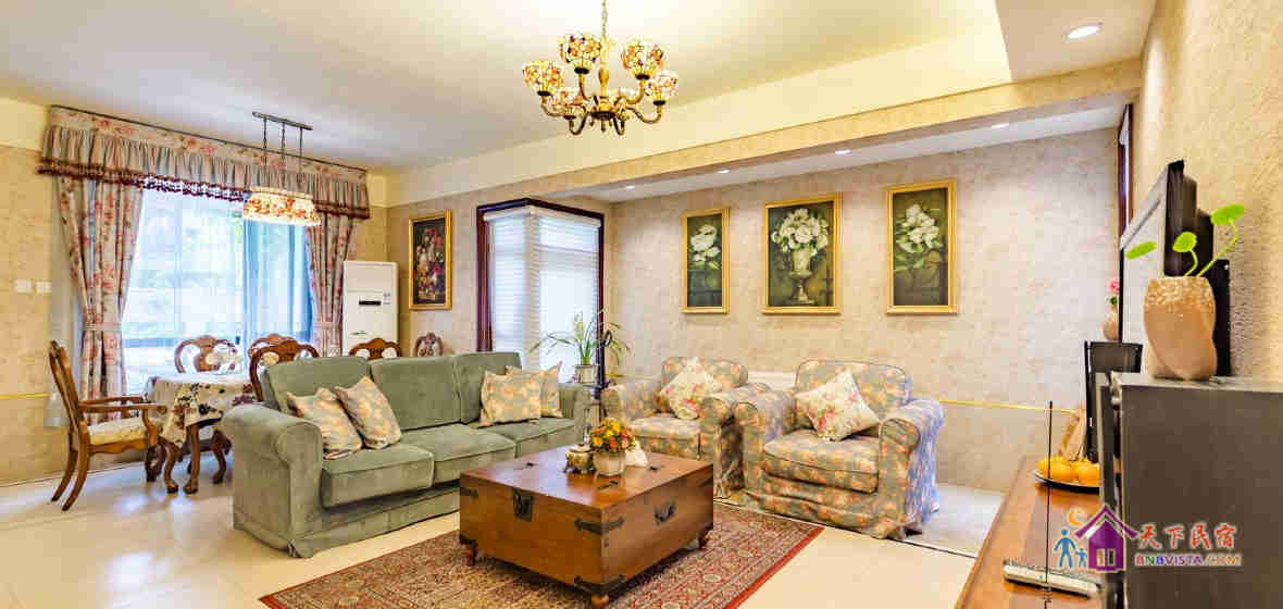 玫瑰二室一厅套房