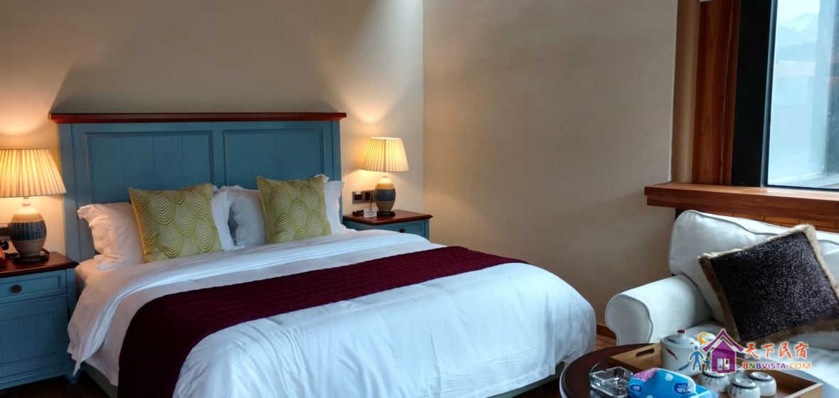 逸致山景大床房