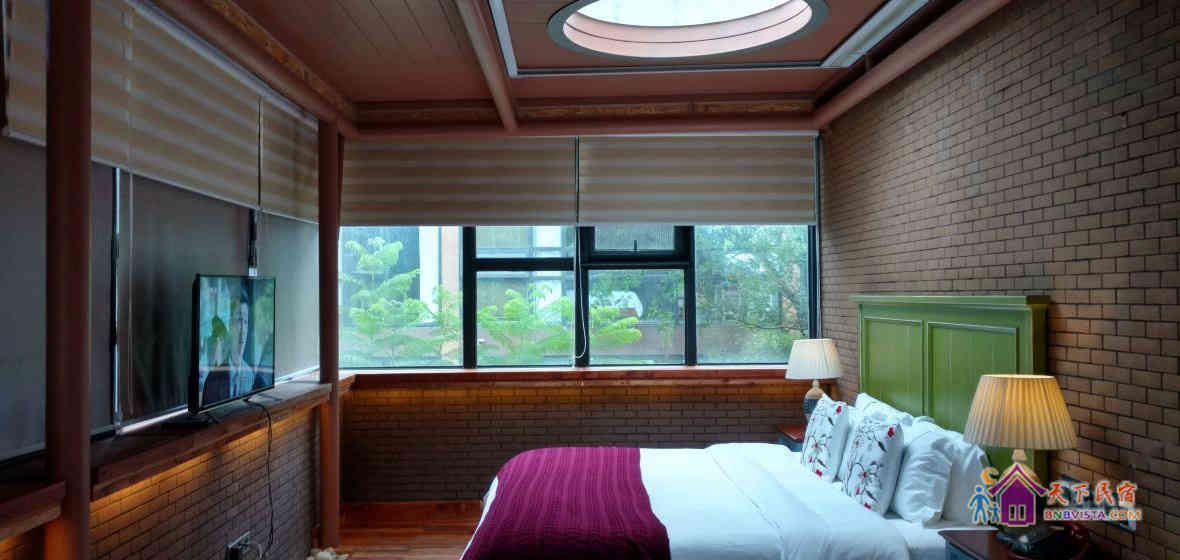 星空露台河景大床房