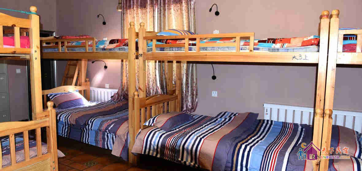八人间(床位)