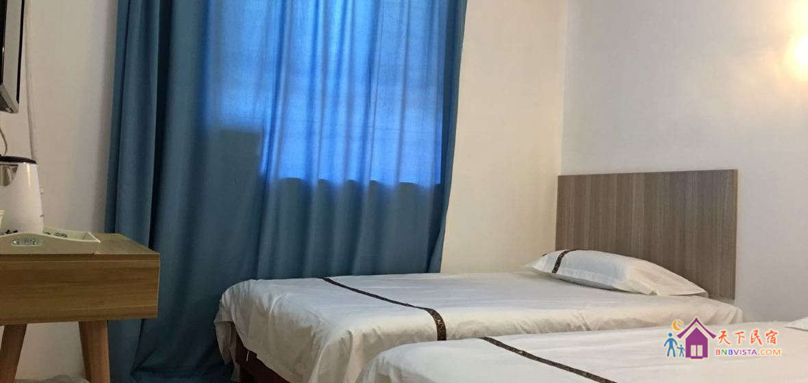 欢乐时光亲子房