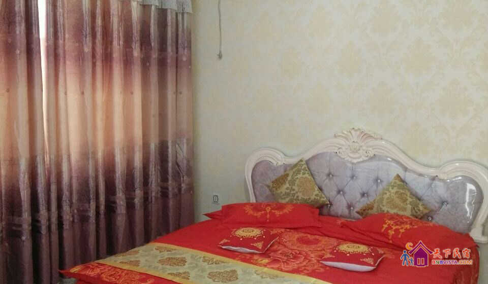 普通大床间(公共卫浴)