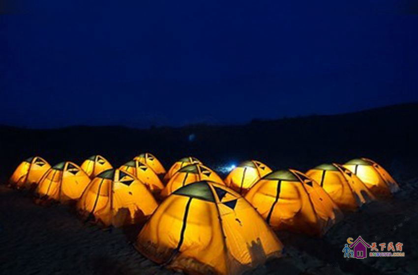 沙漠狂欢-千年烽火十人团帐篷房
