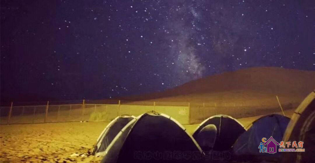 沙漠露营单人间