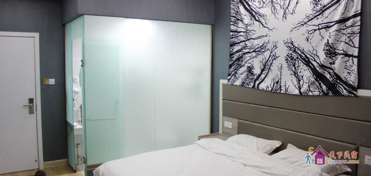 鸟语幽梦观景大床房