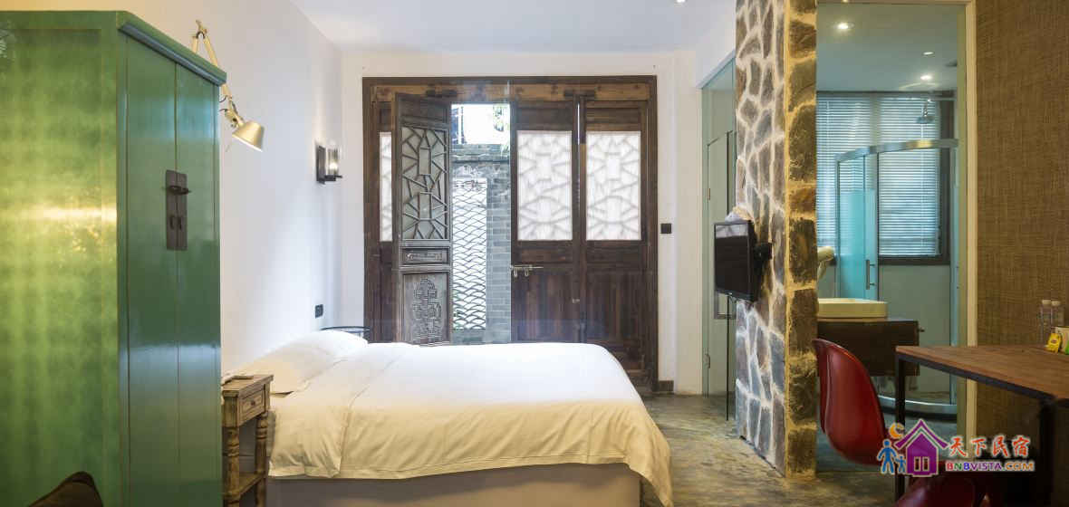 豪华院景大床房