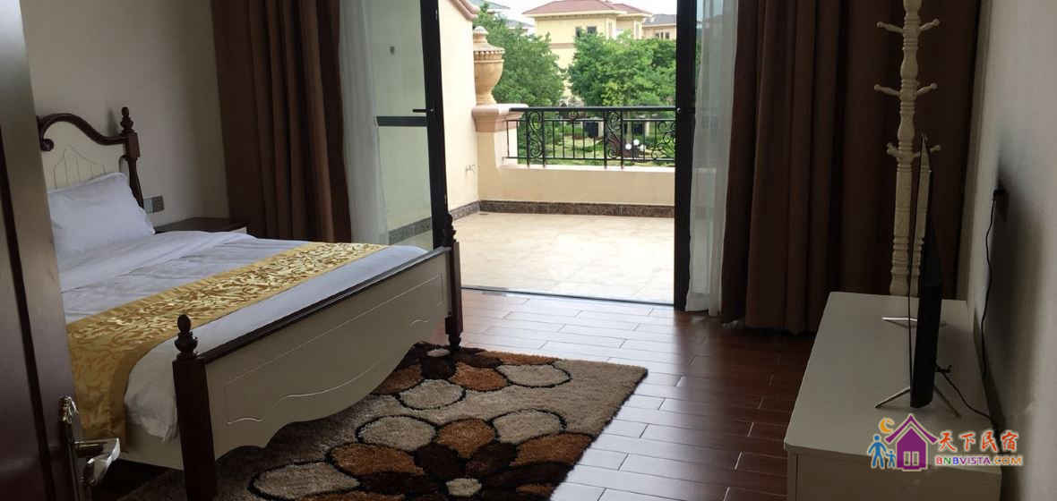 精装欧式四房温泉别墅