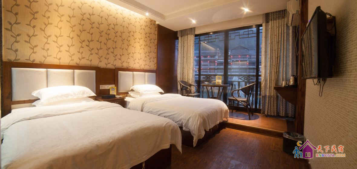 暗香疏影江景标准间