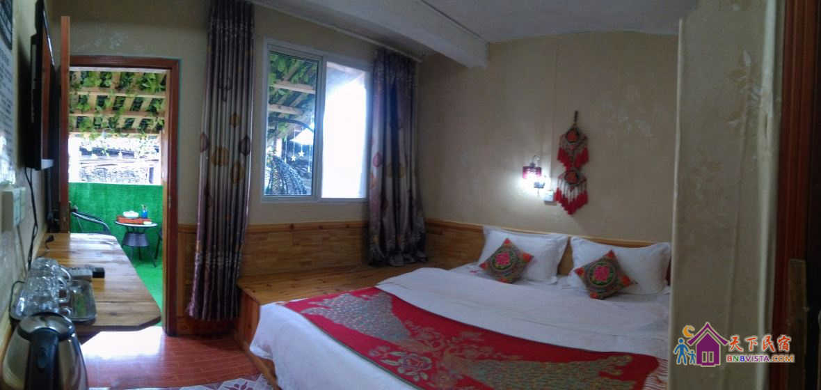 夏日摩卡阳台情侣房