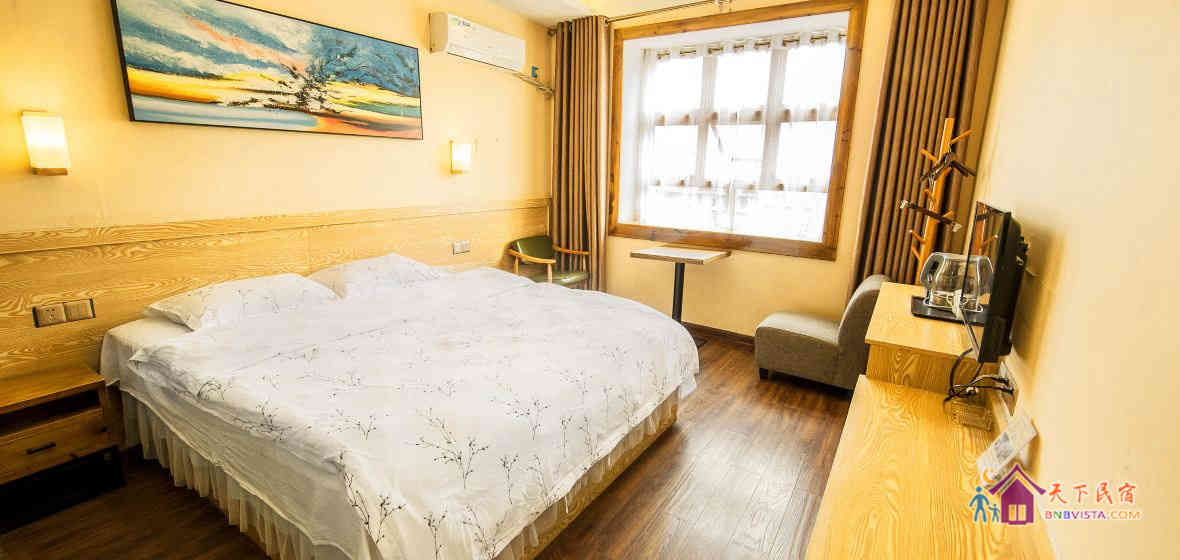 陌上花江景大床房