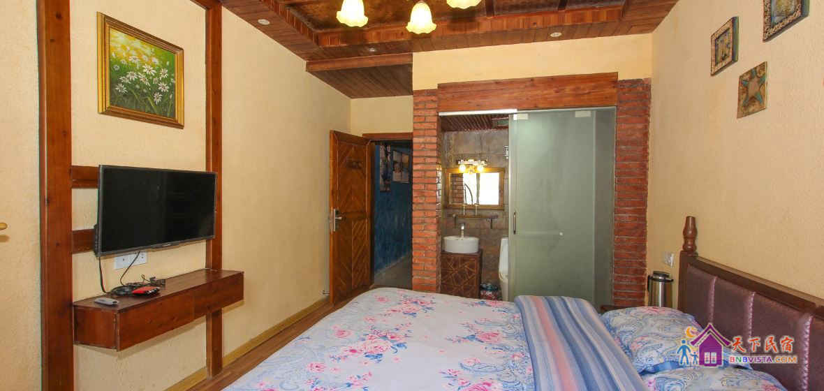 水瓶的梦想临江大床房