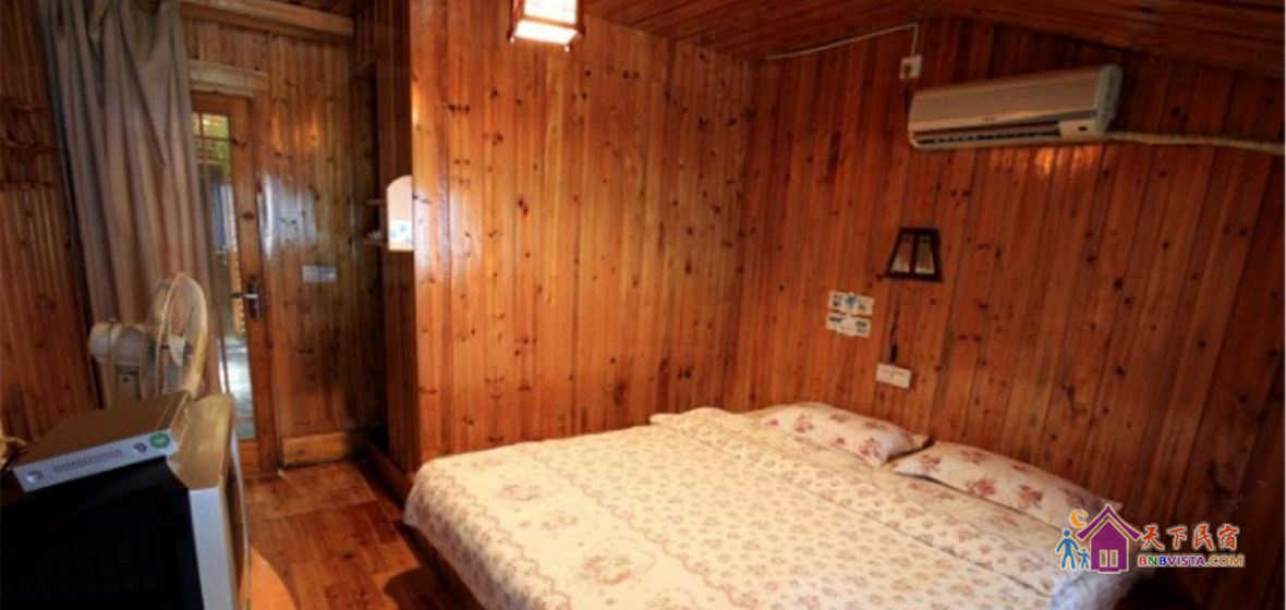 不临江大床房(无窗)