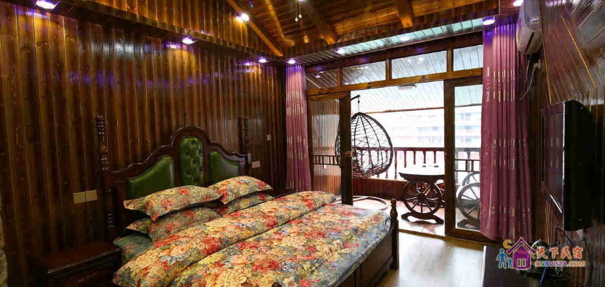 精致临江大床房(无窗)