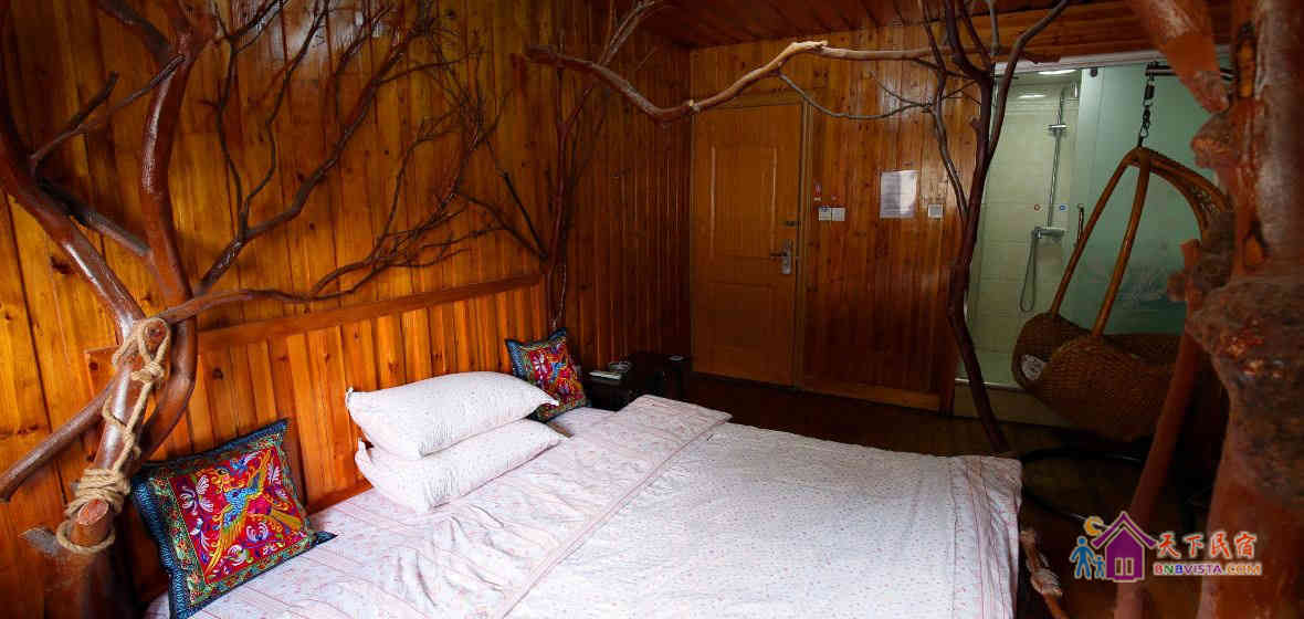 莫奈的树临江大床房