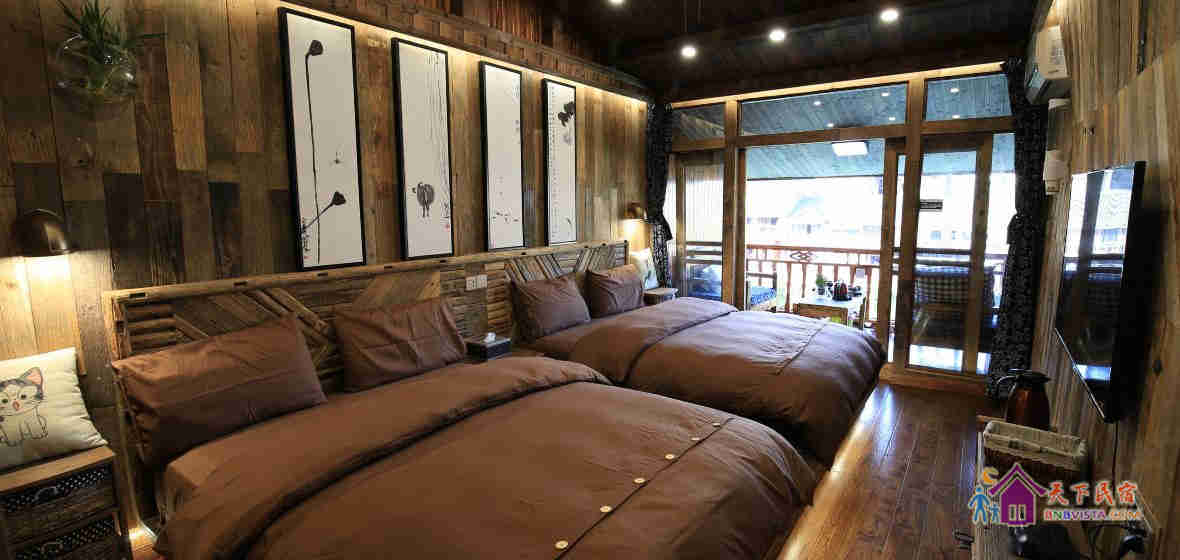 临江观景大标间